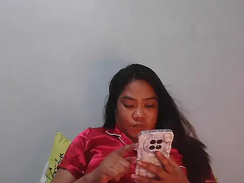 Snapshot of xxsam_69xx chatting on 09-25-25, 02:45 xxsam 69xx online show from 09-25-25, 02:45