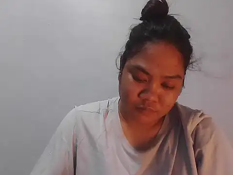 Snapshot of xxsam_69xx chatting on 09-22-25, 02:12 xxsam 69xx online show from 09-22-25, 02:12