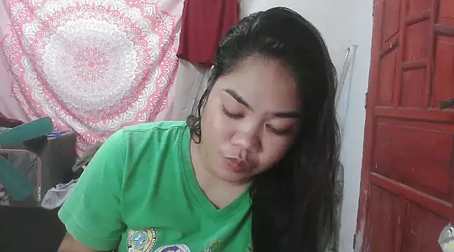 Snapshot of xxsam_69xx chatting on 02-18-25, 04:03 xxsam 69xx online show from 02-18-25, 04:03
