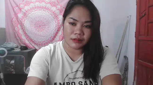 Snapshot of xxsam_69xx chatting on 02-16-25, 10:54 xxsam 69xx online show from 02-16-25, 10:54