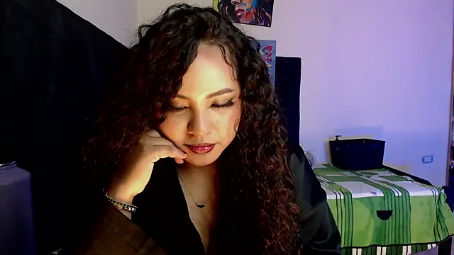 luciana keating online show from 06-25-26, 07:35