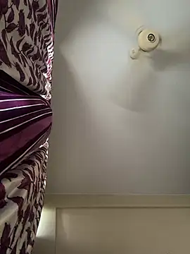 Snapshot of DreamerAsianGuy chatting on 12-17-24, 09:07 DreamerAsianGuy online show from 12-17-24, 09:07