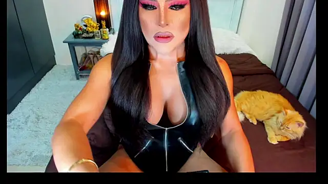 MissNaughtyTyra online show from 05-28-26, 12:29