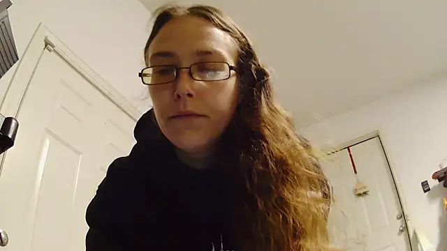 Dakota 02 online show from 03-19-26, 12:38