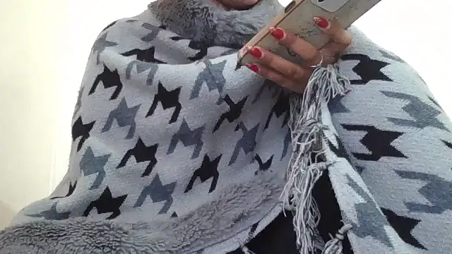 lovelydesi21 online show from 01-08-26, 06:52