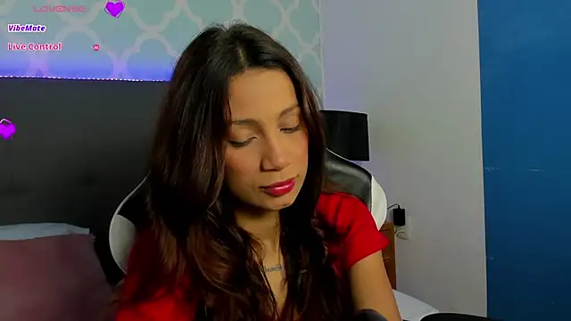 cora 22 online show from 09-11-25, 12:49