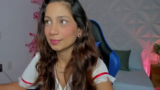 cora 22 online show from 04-09-26, 01:06