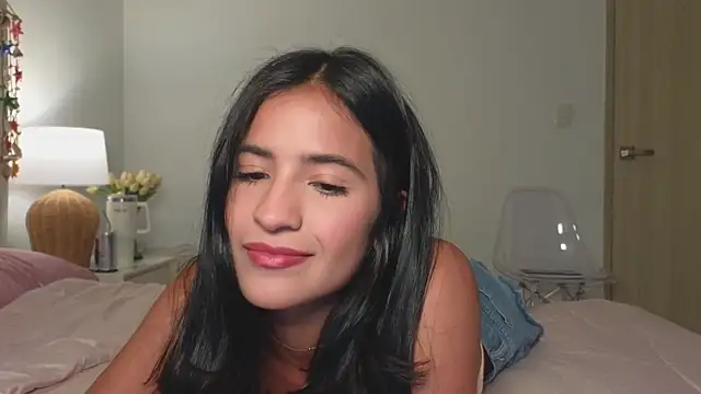I am kat online show from 04-25-26, 02:36