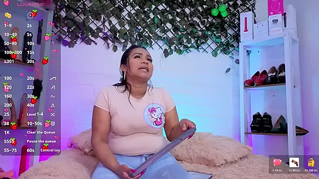 louise nails online show from 06-30-26, 06:41