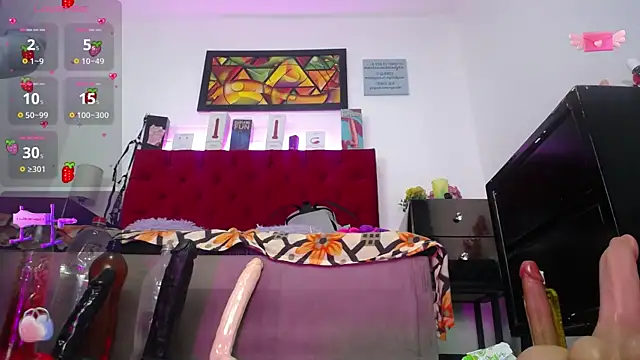 louise nails online show from 09-08-25, 03:33