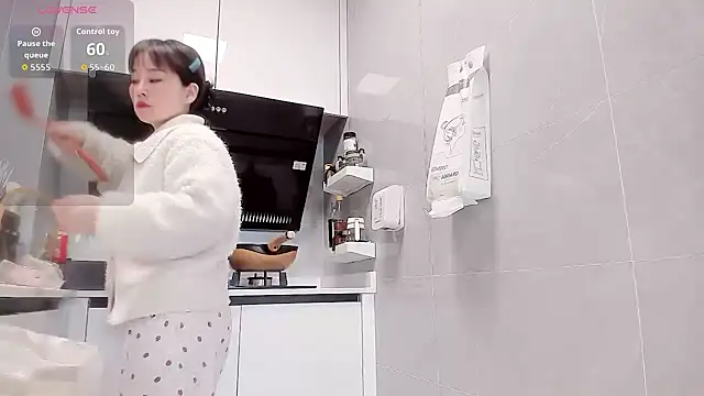 Vivian-6 online show from 03-20-26, 01:06