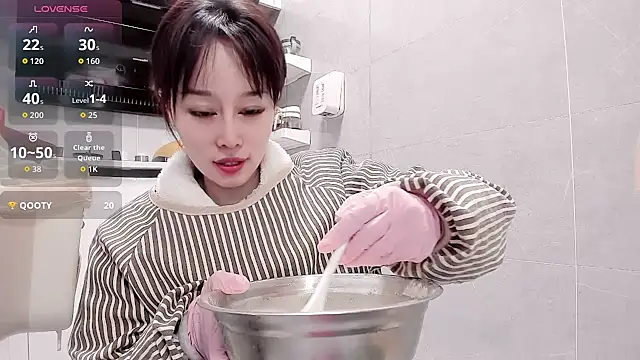 Vivian-6 online show from 02-27-26, 01:50