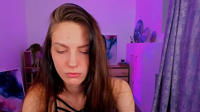 Snapshot of EmilyWilden chatting on 02-27-25, 08:35 EmilyWilden online show from 02-27-25, 08:35