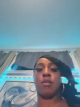 QueKitty online show from 06-21-26, 03:34