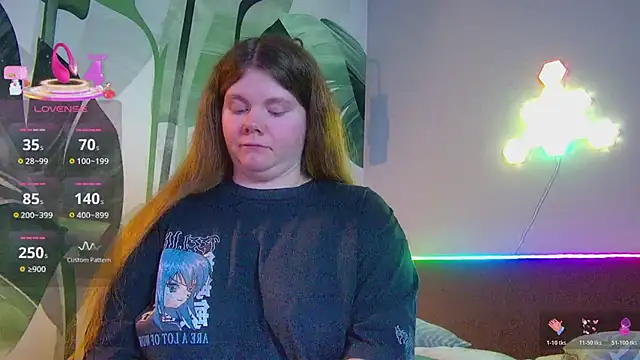 Snapshot of RubyValen chatting on 03-25-26, 01:28 RubyValen online show from 03-25-26, 01:28