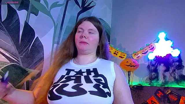 RubyValen online show from 10-30-25, 01:15