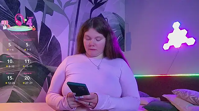 Snapshot of RubyValen chatting on 03-27-26, 01:14 RubyValen online show from 03-27-26, 01:14