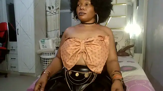 SexyyNana online show from 02-05-26, 11:33