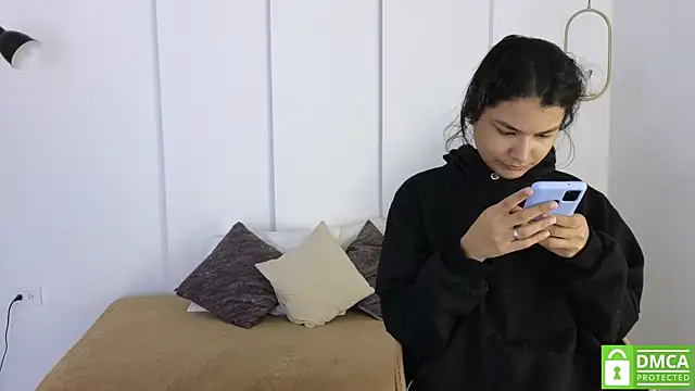 Snapshot of sexychanell_18 chatting on 10-02-25, 12:52 sexychanell 18 online show from 10-02-25, 12:52