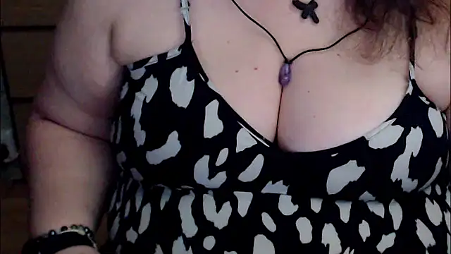 Snapshot of mayasmith chatting on 05-27-26, 06:21 mayasmith online show from 05-27-26, 06:21