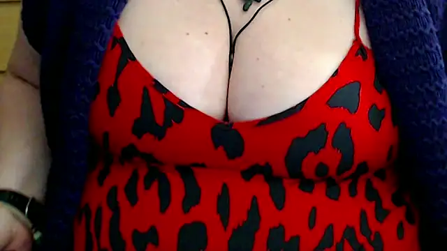 Snapshot of mayasmith chatting on 05-03-26, 10:53 mayasmith online show from 05-03-26, 10:53