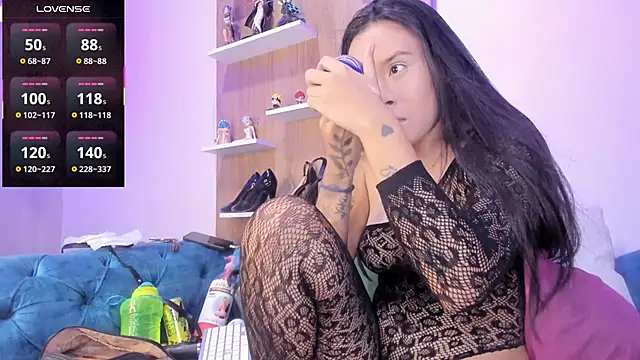 -camila-cooper-  online show from 11-21-25, 08:19