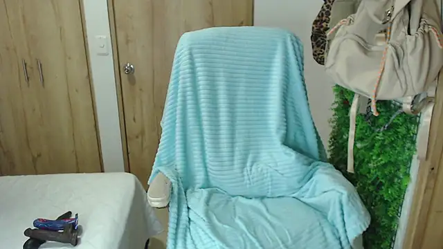 Neerea online show from 05-06-26, 11:42