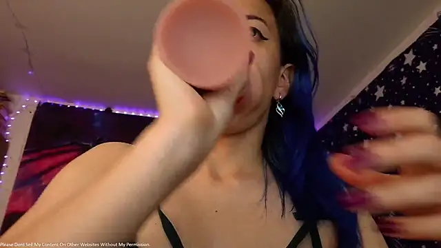 pussytight pervert online show from 05-26-26, 12:53