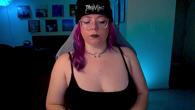 KiraSpitQueen online show from 01-19-26, 04:27