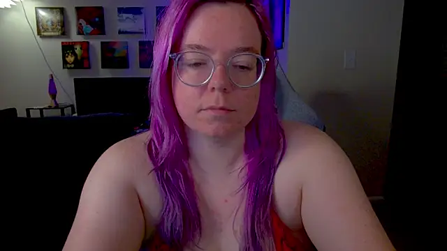 KiraSpitQueen online show from 04-15-26, 03:45