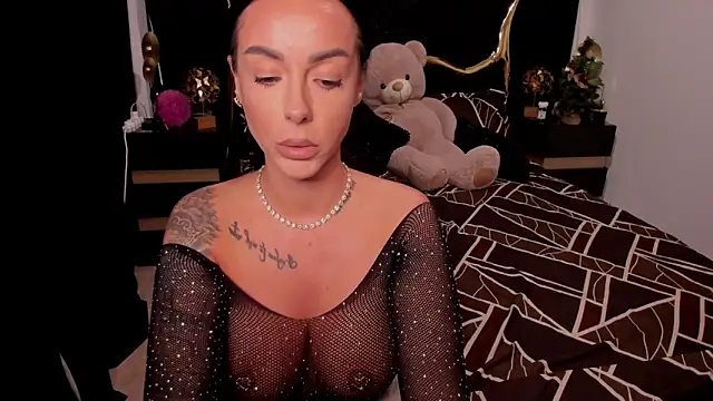 Mazeekiin30X online show from 12-22-25, 06:19