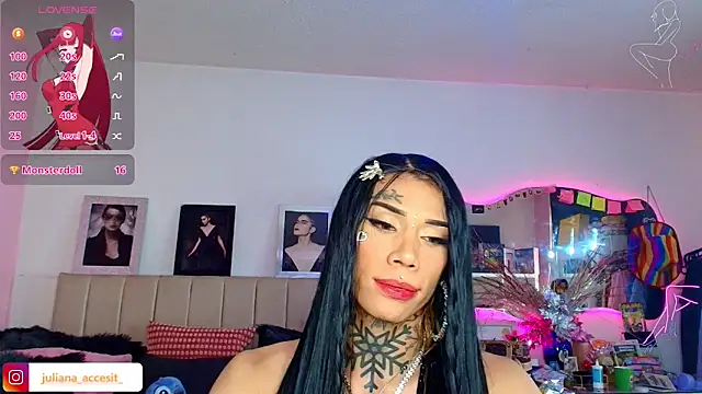 caroline cossei online show from 03-18-26, 06:53