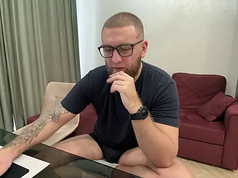 Bear bear  online show from 03-16-25, 08:21