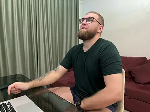 Bear bear  online show from 03-05-25, 10:32