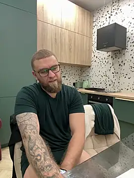 Bear bear  online show from 03-03-25, 04:26