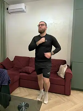 Bear bear  online show from 03-06-25, 06:37