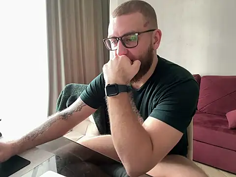 Bear bear  online show from 03-20-25, 09:37