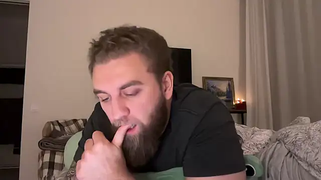 Bear bear  online show from 03-01-26, 06:41