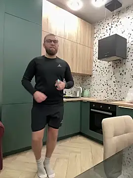 Bear bear  online show from 02-27-25, 05:05