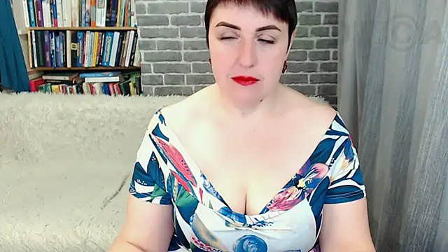 Rainbow lady online show from 11-26-25, 02:22