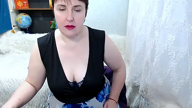 Snapshot of Rainbow_lady chatting on 02-02-25, 07:09 Rainbow lady online show from 02-02-25, 07:09
