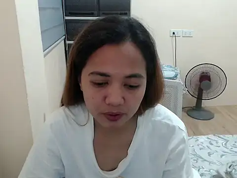 xTheLastVIRGINx online show from 03-19-26, 02:50