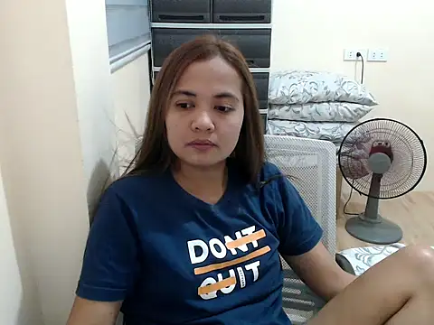 xTheLastVIRGINx online show from 04-23-26, 01:24