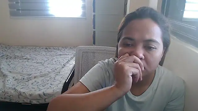 xTheLastVIRGINx online show from 10-22-25, 06:35