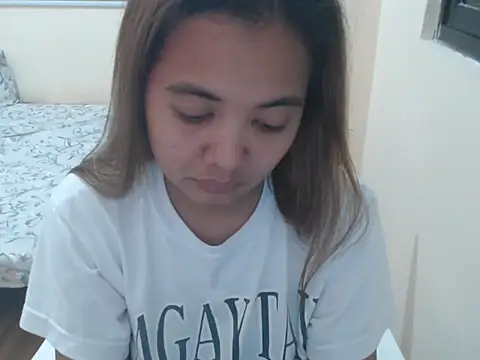 xTheLastVIRGINx online show from 10-17-25, 04:42