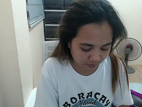 xTheLastVIRGINx online show from 04-03-26, 05:08