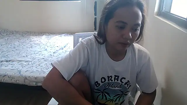 xTheLastVIRGINx online show from 09-28-25, 05:14