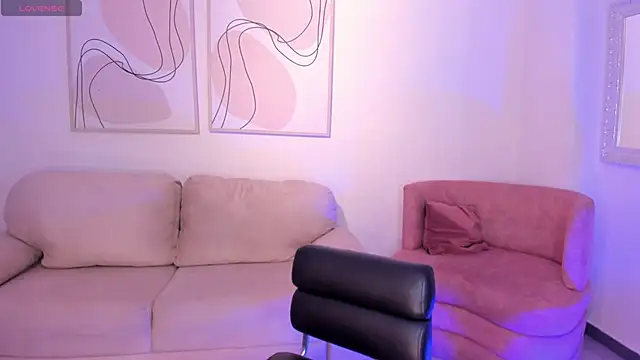 JuanitaClay online show from 09-14-25, 11:32