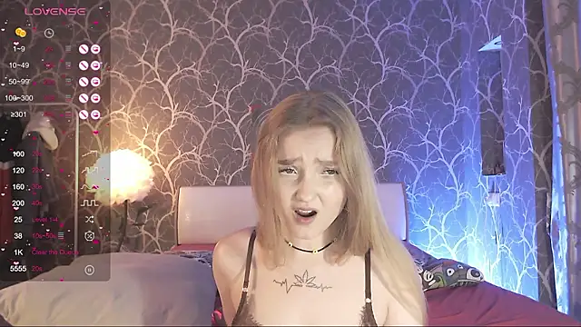 MiaMiaMeow online show from 02-13-26, 04:51