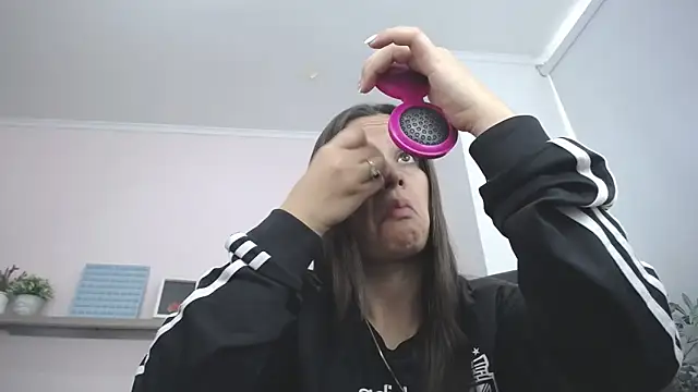  juliana rios online show from 11-08-25, 07:28